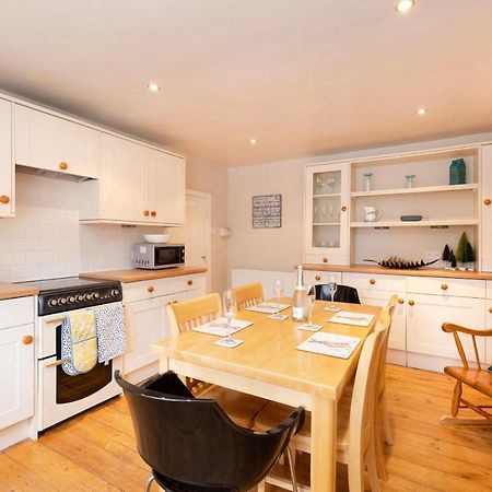 2 Bed Haywood Cottage With Garden Stenton Екстер'єр фото